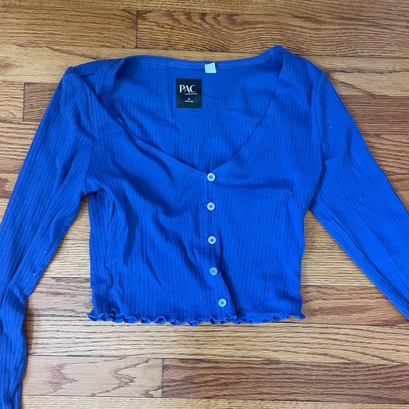 PacSun Tops - Blue Pacsun Long Sleeve Button up shirt